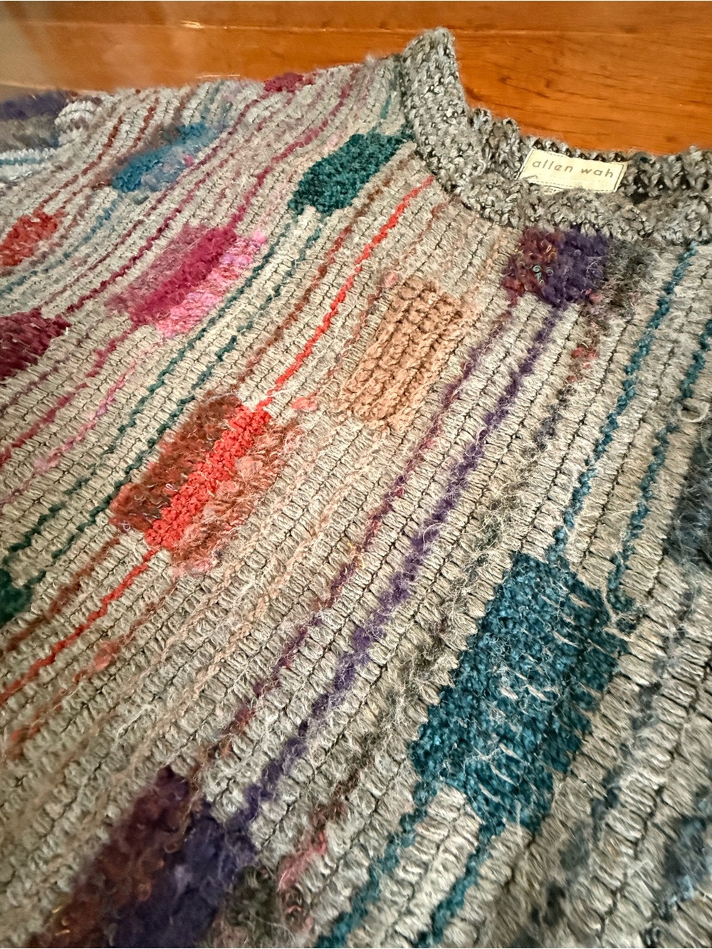 Cozy Vintage Patterned Boxy Knit Sweater see description for sizing. - Picture 8 of 11